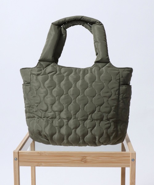 Salong hameu(サロン ハミュー)の「波キルティング トートバック/パデッドバッグ メンズ レディース(トートバッグ・レディース・アイボリー/カーキ/ブラック・FREE)」の17枚目の写真