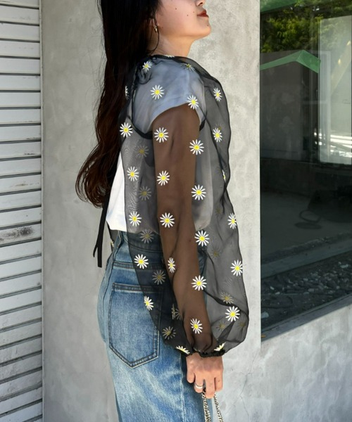 HELLO.SANFRANCISCO(ハローサンフランシスコ)の「【HELLO.SANFRANCISCO/ハローサンフランシスコ】チュールシアーフラワー刺繍ボレロ(カーディガン/ボレロ・レディース・ブラック/ホワイト・ONE SIZE)」の17枚目の写真