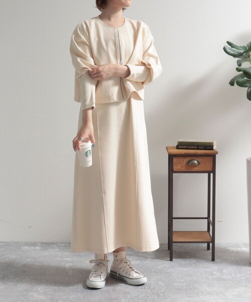 fredy emue（フレディエミュ）の「ポンチジャンスカ＋カーディガンセット（ジャンパースカート・レディース・ブラック/アイボリー/ベビーピンク・38）」の7枚目の写真