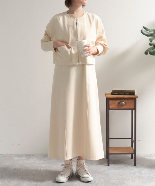 fredy emue（フレディエミュ）の「ポンチジャンスカ＋カーディガンセット（ジャンパースカート・レディース・ブラック/アイボリー/ベビーピンク・38）」の8枚目の写真