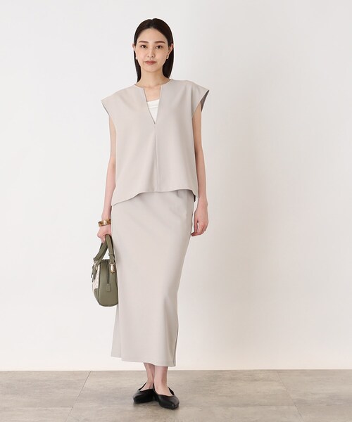 THE SHOP TK (ザ ショップ ティーケー )の「◆【洗濯機洗い可】カットジョーゼットキーネックベスト(ベスト・レディース・ブルー/ライトグレー/ブラック・99)」の22枚目の写真