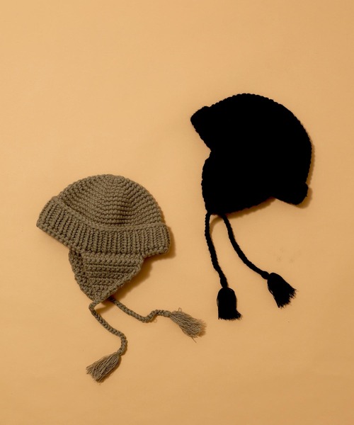 MILKFED.（ミルクフェド）の「LOGO EARFLAP KNIT CAP（ニットキャップ/ビーニー・レディース・グレー/ブラック・ONE SIZE）」の5枚目の写真