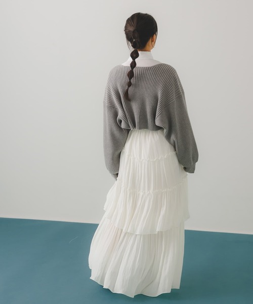 HEYUMM(ヘユム)の「リブニットボレロ(カーディガン/ボレロ・レディース・オレンジ/アイボリー/グレー・ONE)」の20枚目の写真