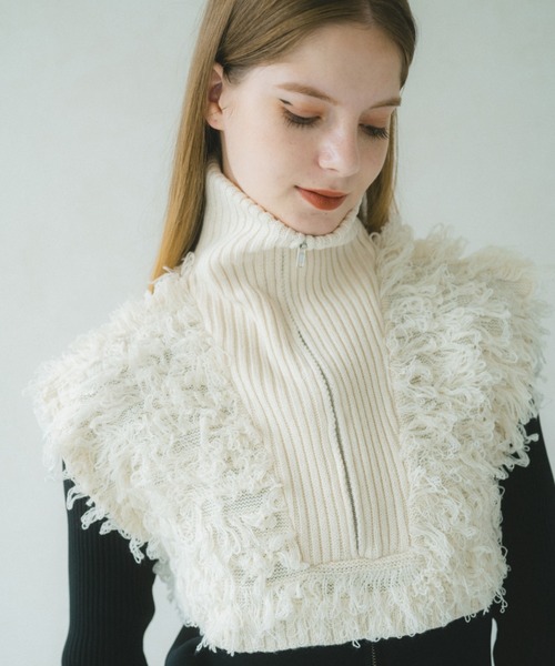 VANNIE U（ヴァニーユー）の「ループジップニットベスト（ベスト・レディース・アイボリー/ブラック・FREE）」の5枚目の写真