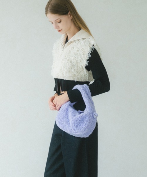 VANNIE U（ヴァニーユー）の「ループジップニットベスト（ベスト・レディース・アイボリー/ブラック・FREE）」の12枚目の写真