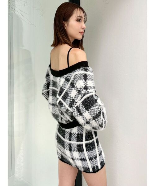 GYDA（ジェイダ）の「【セットアップ着用可】シャギーチェックパターンニット スカートライクショートパンツ（スカート・レディース・アイボリー/ブラック・FREE）」の6枚目の写真