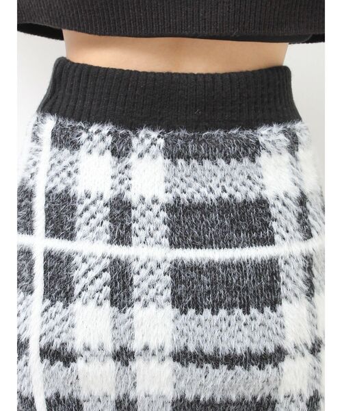 GYDA（ジェイダ）の「【セットアップ着用可】シャギーチェックパターンニット スカートライクショートパンツ（スカート・レディース・アイボリー/ブラック・FREE）」の20枚目の写真