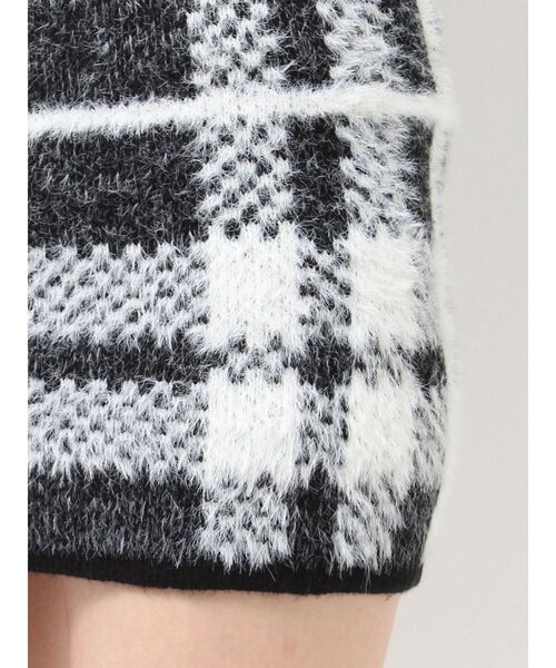GYDA（ジェイダ）の「【セットアップ着用可】シャギーチェックパターンニット スカートライクショートパンツ（スカート・レディース・アイボリー/ブラック・FREE）」の21枚目の写真