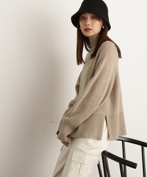 N.（N. Natural Beauty Basic）（エヌエヌナチュラルビューティーベーシック）の「◆ファインメリノウール混ハイネックショートニット（ニット/セーター・レディース・グレー/モカ/ピンク/オフホワイト・MEDIUM）」の7枚目の写真