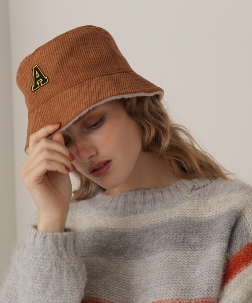 AVIREX（アヴィレックス）の「REVERSIBLE FUR BUCKET/リバーシブル ファーバケットハット（ハット・レディース・ブラック/ベージュ・FREE）」の10枚目の写真