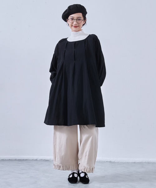 オンワンズオン On One's Own 後タック長袖チュニックシャツジャケット・シャカシャカ素材ポケット付き （BLACK） オンワンズオン On One's Own 後タック長袖チュニックシャツ