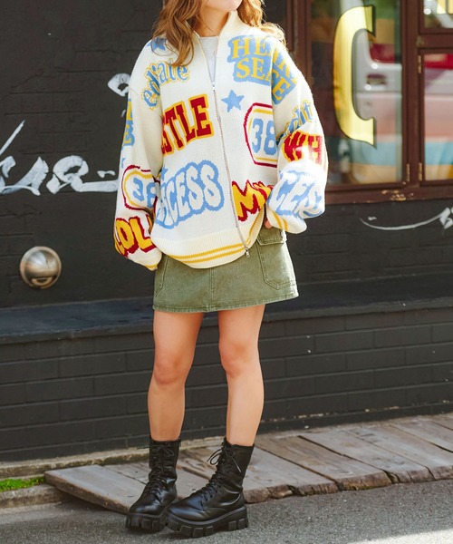 SPINNS(スピンズ)の「ロゴ総柄カウチンニットカーディガン(カーディガン/ボレロ・レディース・アイボリー/ブラック・ONESIZE)」の19枚目の写真