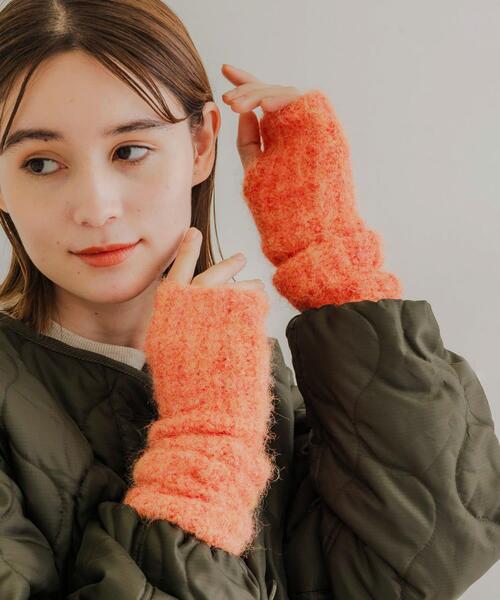 SMELLY（スメリー）の「ミックスヤーンアームウォーマー（手袋・レディース・パープル/オレンジ・-）」の3枚目の写真