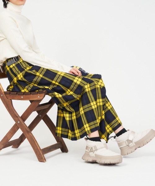 SHAKA（シャカ）の「SHAKA 中綿ブーツ SNUG BOOTIE AT [メンズ/レディース]（ブーツ・レディース・アイボリー系/ブラック/ブラック系その他2・23cm/24cm/25cm/26cm/27cm/28cm）」の5枚目の写真