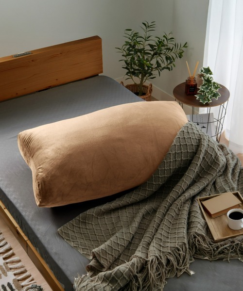 iellio（イエリオ）の「クッションにもなる足枕 / 抱き枕（クッション/クッションカバー・レディース・ピンク/ブラウン/アイボリー/グレー/ベージュ系/グレー系・F）」の21枚目の写真