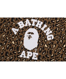 A BATHING APE（アベイシングエイプ）の「BAPE LEOPARD CREWNECK L