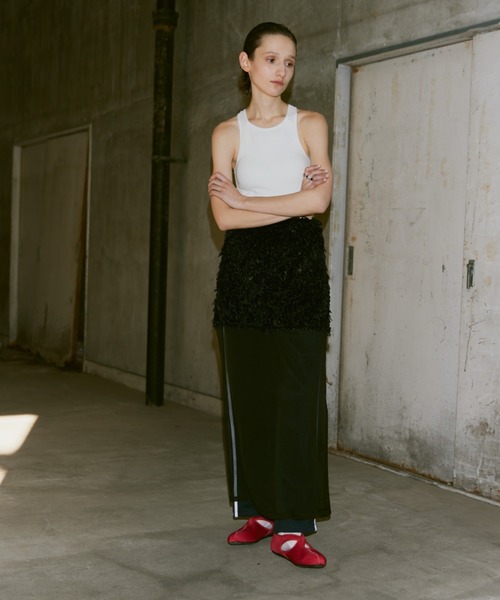 un/neu（アンノイ）の「ラバーソールクロスフラットシューズ / ネオプレーンシューズ（サンダル・レディース・ブラック/レッド/ブルー・L/M/S）」の18枚目の写真