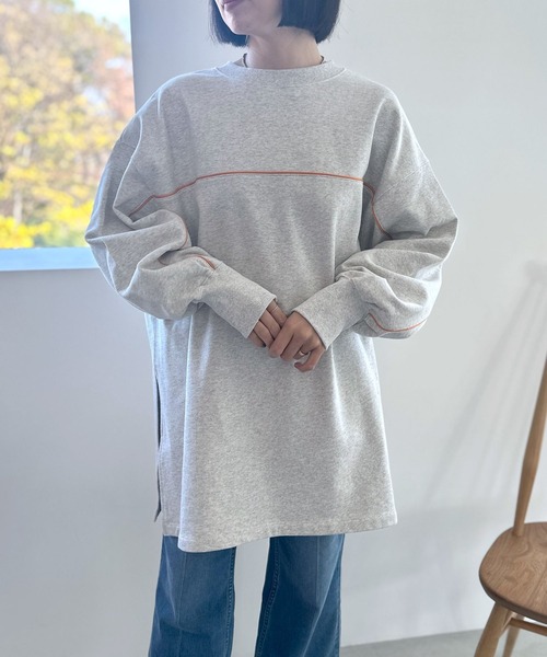 LEPSIM(レプシィム)の「パイピング裏毛チュニック 992059(チュニック・レディース・オフホワイト/ブルー/ブラック/グレー・FREE)」の4枚目の写真