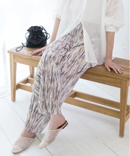 ad thie(アドティエ)の「ニュアンス柄 ハイウエスト フレアプリーツパンツ(その他パンツ・レディース・アイボリー/グリーン/パープル/ブラック・FREE)」の15枚目の写真