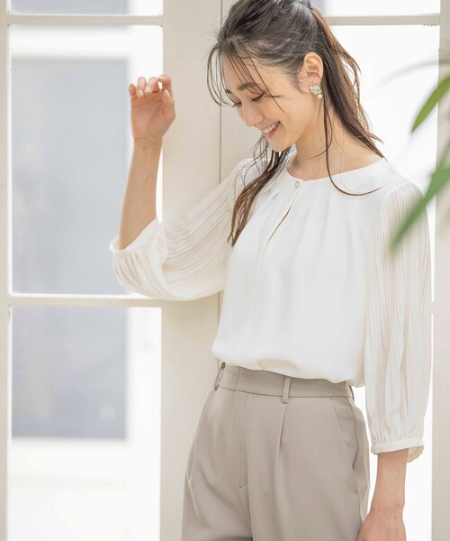 ANY SIS(エニィスィス)の「【洗える】プリーツスリーブ ブラウス(シャツ/ブラウス・レディース・アイボリー系/スカイブルー系/ライトイエロー系・2)」の6枚目の写真