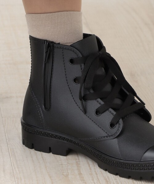 Afternoon Tea（アフタヌーンティー）の「ハイカットスニーカー（レインシューズ・レディース・ブラック・MEDIUM/LARGE）」の5枚目の写真