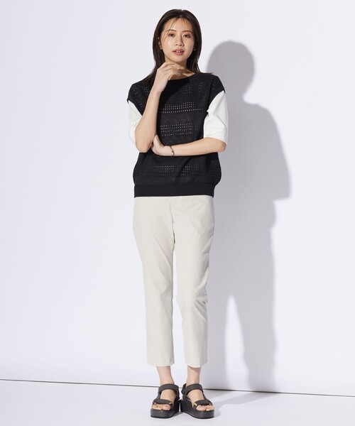 J.PRESS Ladies（J.プレス レディス）の「【洗える・撥水】中空タスランチノ テーパード パンツ（チノパンツ・レディース・スモーキーグリーン系/ライトグレー系/ブラック系・S/XS/XXS）」の11枚目の写真