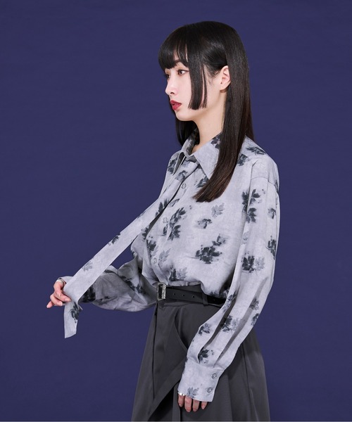 Ellno Loset(エルノロゼット)の「ネクタイツキトロミシャツ(シャツ/ブラウス・メンズ・オフホワイト/グレー系その他/ブラック系その他・SMALL/MEDIUM/LARGE)」の20枚目の写真