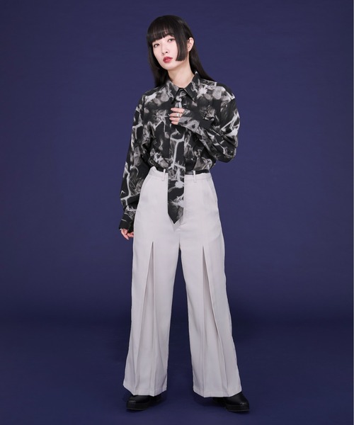 Ellno Loset(エルノロゼット)の「ネクタイツキトロミシャツ(シャツ/ブラウス・メンズ・オフホワイト/グレー系その他/ブラック系その他・SMALL/MEDIUM/LARGE)」の19枚目の写真