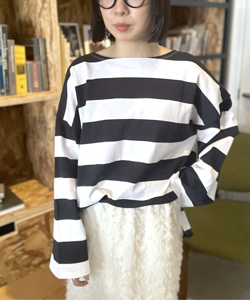 LEPSIM（レプシィム）の「袖ワイドボーダープルオーバー　987200（Tシャツ/カットソー・レディース・ブラック/ネイビー/ブルーパープル/ブラック系その他/レッド/ブルー/グリーン・FREE）」の10枚目の写真