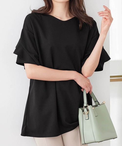 alotta(アロッタ)の「フリル袖Tシャツチュニック(チュニック・レディース・グレイッシュブルー/アイボリー/ピンク/ネイビー/ブラック/ブラック系その他・L/LL/M/3L/4L/5L)」の3枚目の写真