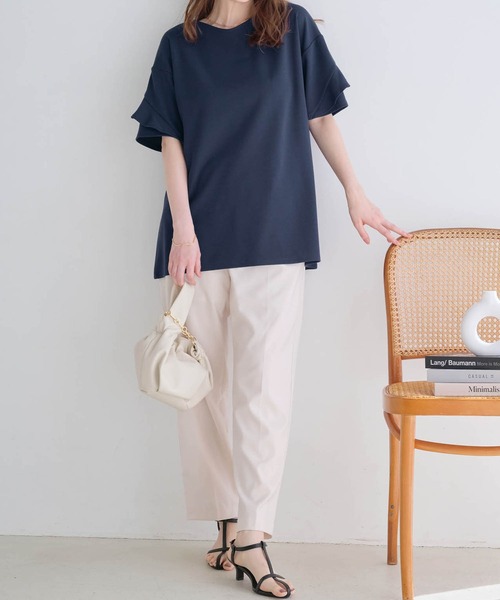 alotta(アロッタ)の「フリル袖Tシャツチュニック(チュニック・レディース・グレイッシュブルー/アイボリー/ピンク/ネイビー/ブラック/ブラック系その他・L/LL/M/3L/4L/5L)」の22枚目の写真