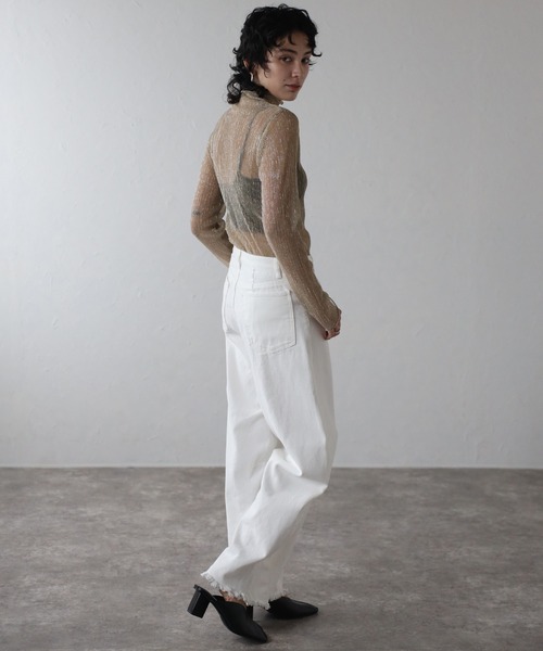 amini（アミニ）の「【2024 S/S 新作】ラメシアートップス（Tシャツ/カットソー・レディース・ベージュ/サックスブルー/ブラック・MEDIUM）」の15枚目の写真