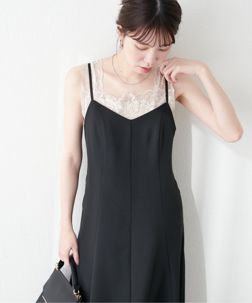 natural couture（ナチュラルクチュール）の「2WAY幅広レースキャミソール（キャミソール・レディース・ブラック/アイボリー/グレイッシュベージュ・FREE）」の3枚目の写真