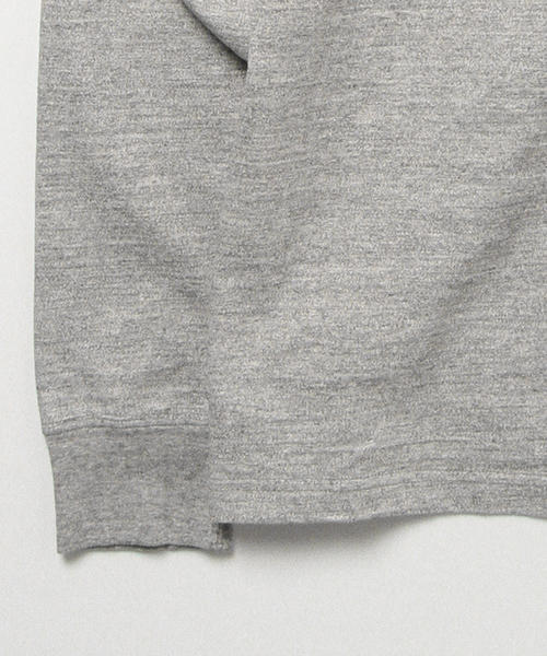 REMI RELIEF(レミレリーフ)の「◇REMI RELIEF×BEAMS PLUS / 別注 ロングスリーブ ヘンリーネックTシャツ(Tシャツ/カットソー・メンズ・ホワイト/グレー・SMALL/LARGE/MEDIUM/X-LARGE)」の8枚目の写真