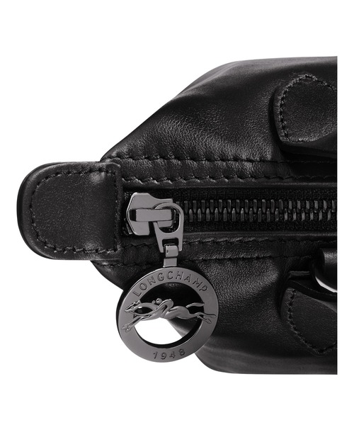 LONGCHAMP(ロンシャン)の「ル プリアージュR エクストラ トップハンドルバッグ XS(ハンドバッグ・レディース・ブラック・FREE)」の4枚目の写真