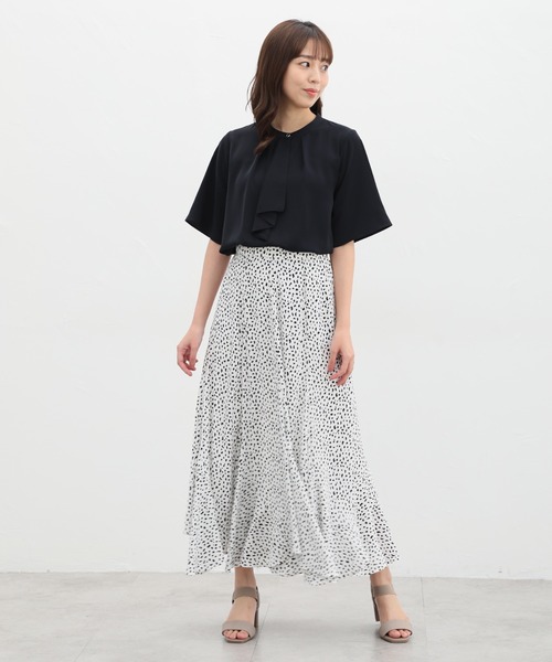 Honeys(ハニーズ)の「5分袖ボウタイブラウス(シャツ/ブラウス・レディース・ネイビー/ホワイト/ネイビー系/ホワイト系その他/ラベンダー/ベージュ系その他/ブラウン/ピンク系その他・LL/3L/S/M/L)」の13枚目の写真