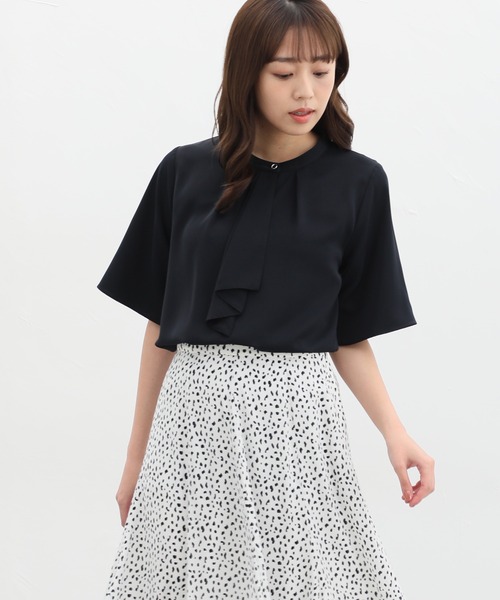 Honeys(ハニーズ)の「5分袖ボウタイブラウス(シャツ/ブラウス・レディース・ネイビー/ホワイト/ネイビー系/ホワイト系その他/ラベンダー/ベージュ系その他/ブラウン/ピンク系その他・LL/3L/S/M/L)」の14枚目の写真