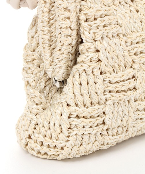 LAKOLE(ラコレ)の「ペーパー2WAYがま口ショルダーバッグ / 996445(ショルダーバッグ・レディース・ブラック/アイボリー・FREE)」の13枚目の写真