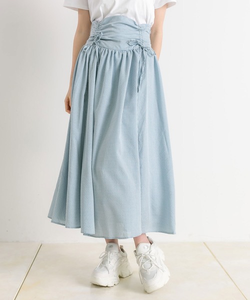 OLIVE des OLIVE(オリーブデオリーブ)の「ドロストリボンロングフレアスカート(スカート・レディース・ブラック/サックスブルー/ブラック系/オフホワイト・FREE)」の1枚目の写真