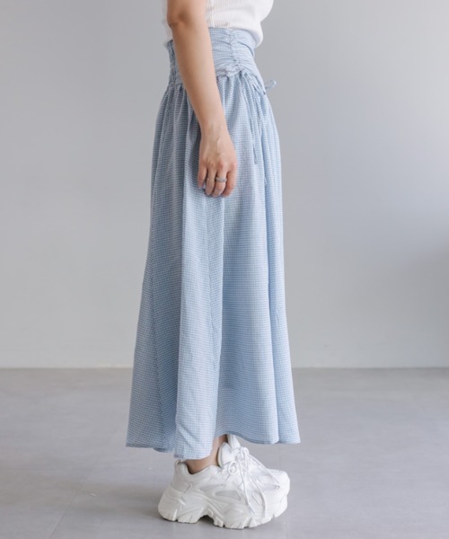 OLIVE des OLIVE(オリーブデオリーブ)の「ドロストリボンロングフレアスカート(スカート・レディース・ブラック/サックスブルー/ブラック系/オフホワイト・FREE)」の5枚目の写真