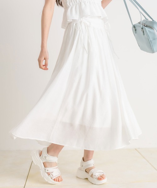 OLIVE des OLIVE(オリーブデオリーブ)の「ドロストリボンロングフレアスカート(スカート・レディース・ブラック/サックスブルー/ブラック系/オフホワイト・FREE)」の12枚目の写真