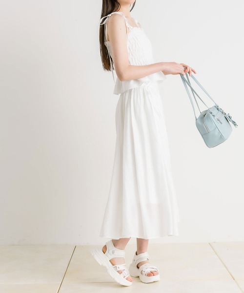 OLIVE des OLIVE(オリーブデオリーブ)の「ドロストリボンロングフレアスカート(スカート・レディース・ブラック/サックスブルー/ブラック系/オフホワイト・FREE)」の15枚目の写真