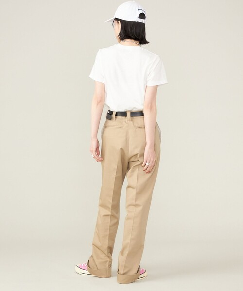 SHIPS(シップス)の「SHIPS NINE CASE:ポケット TEE ◇(Tシャツ/カットソー・レディース・オリーブ/ホワイト/ピンク・ONE SIZE)」の5枚目の写真