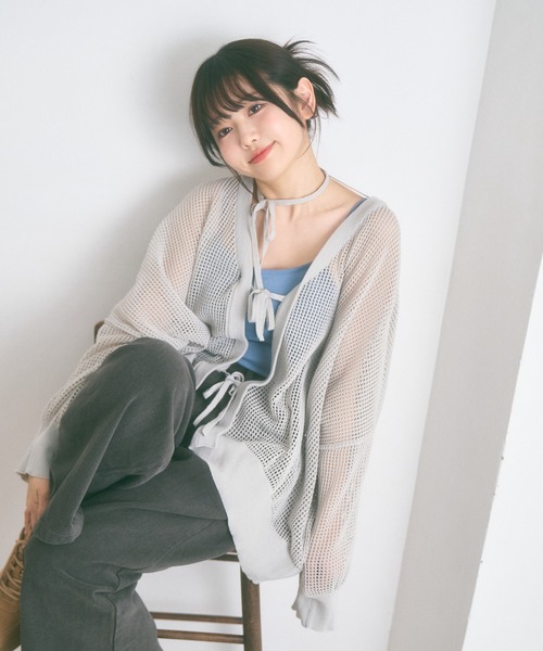 Ada.(エイダ)の「<Peachyyouth × Ada.>メッシュ リボンデザイン ルーズ カーディガン(カーディガン/ボレロ・レディース・ブラック/ホワイト/ライトグレー・FREE)」の10枚目の写真