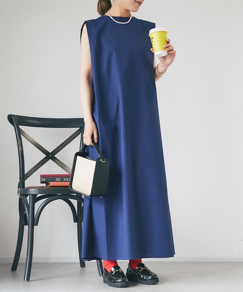 un dix cors（アンディコール）の「麻混肩タックストレートワンピース（ワンピース・レディース・ネイビー/パープル・FREE）」の6枚目の写真