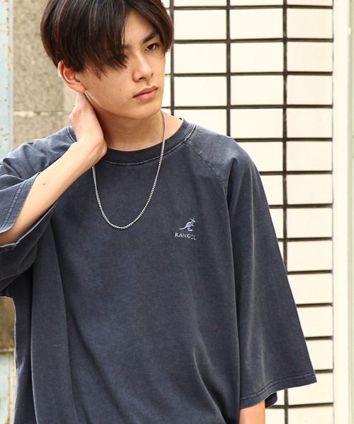 KANGOL(カンゴール)の「【KANGOL】 ピグメント ワンポイント ロゴ 刺繍 ビッグシルエット ラグラン ハーフスリーブ Tシャツ(Tシャツ/カットソー・メンズ・ネイビー/ネイビー系/ホワイト×ブラック/ブラック/ホワイト・MEDIUM/LARGE)」の5枚目の写真