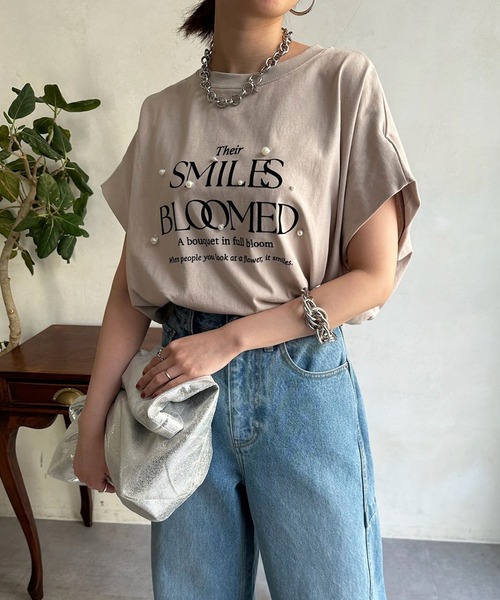 DouDou(ドゥドゥ)の「フロッキープリントロゴパールTEE(Tシャツ/カットソー・レディース・ピンク/グレイッシュベージュ/オフホワイト/チャコールグレー・FREE)」の19枚目の写真