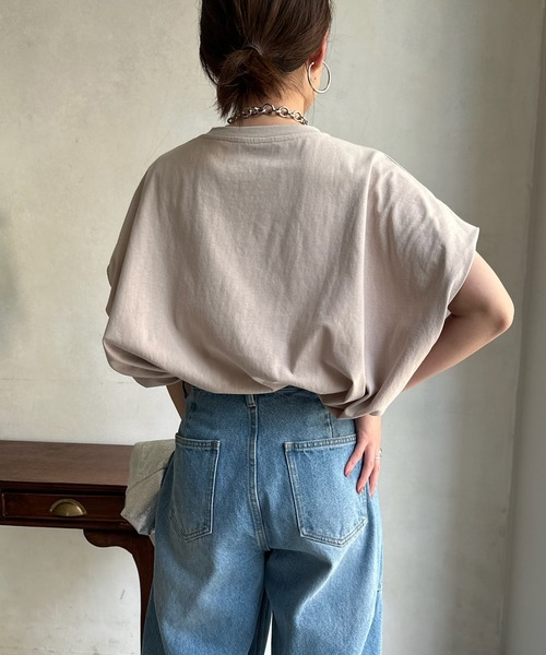 DouDou(ドゥドゥ)の「フロッキープリントロゴパールTEE(Tシャツ/カットソー・レディース・ピンク/グレイッシュベージュ/オフホワイト/チャコールグレー・FREE)」の22枚目の写真