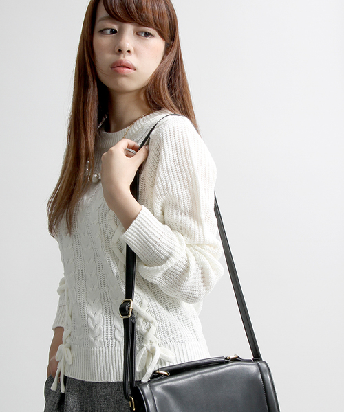 WEGO（ウィゴー）の「WEGO/レースアップニット（ニット/セーター・レディース・ダークグリーン/アイボリー・FREE）」の2枚目の写真