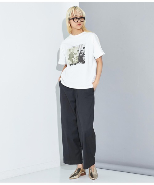 Settimissimo（セッティミッシモ）の「オーバーサイズ モノクロフラワープリント Tシャツ（Tシャツ/カットソー・レディース・シルバー/ゴールド・FREE）」の16枚目の写真